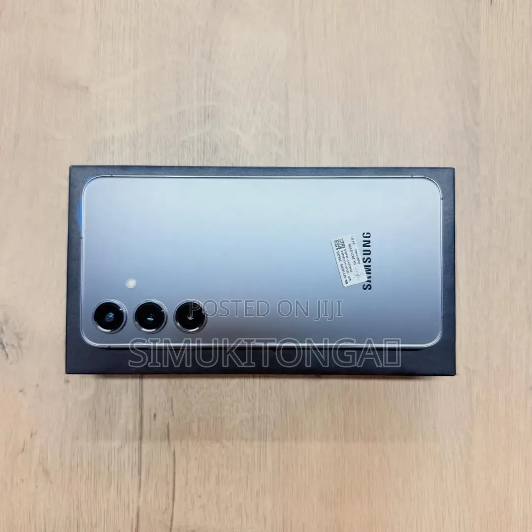 New Samsung Galaxy S24 256 GB Black