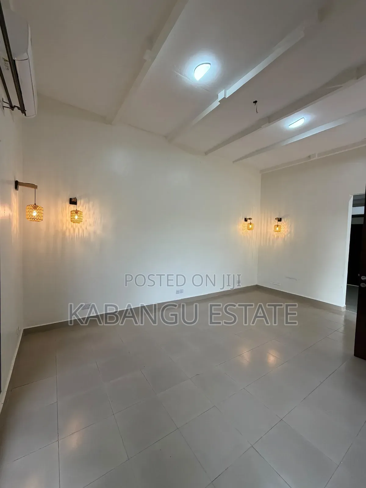 2bdrm Villa in Oyst2, Oyster Bay for rent