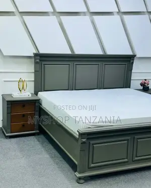 Kitanda Cha Mbao Imara 6/6 Ubora Wa Hali Ya Juu (Kitanda Tu).