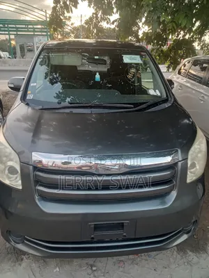 Toyota Noah 2008 Black