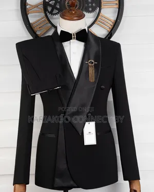 Exclusive Slim-Fit Double-Breasted Tuxedo Nyeusi