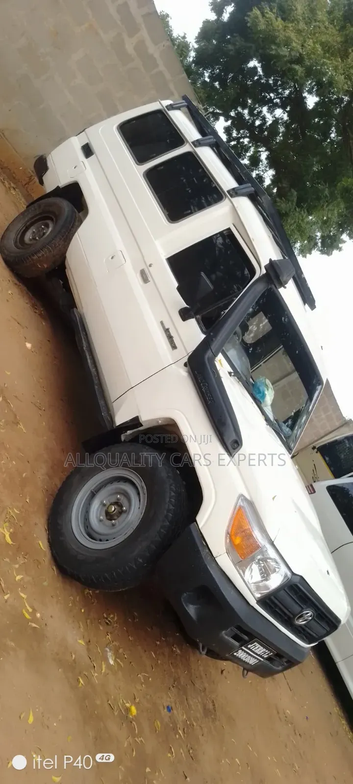 Toyota Land Cruiser 2015 White