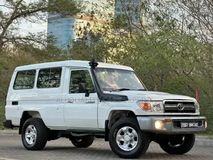 Toyota Land Cruiser 2015