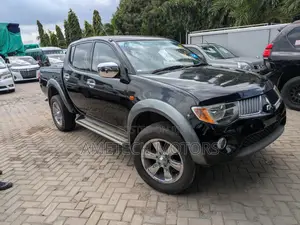 Mitsubishi Triton 2008 Black