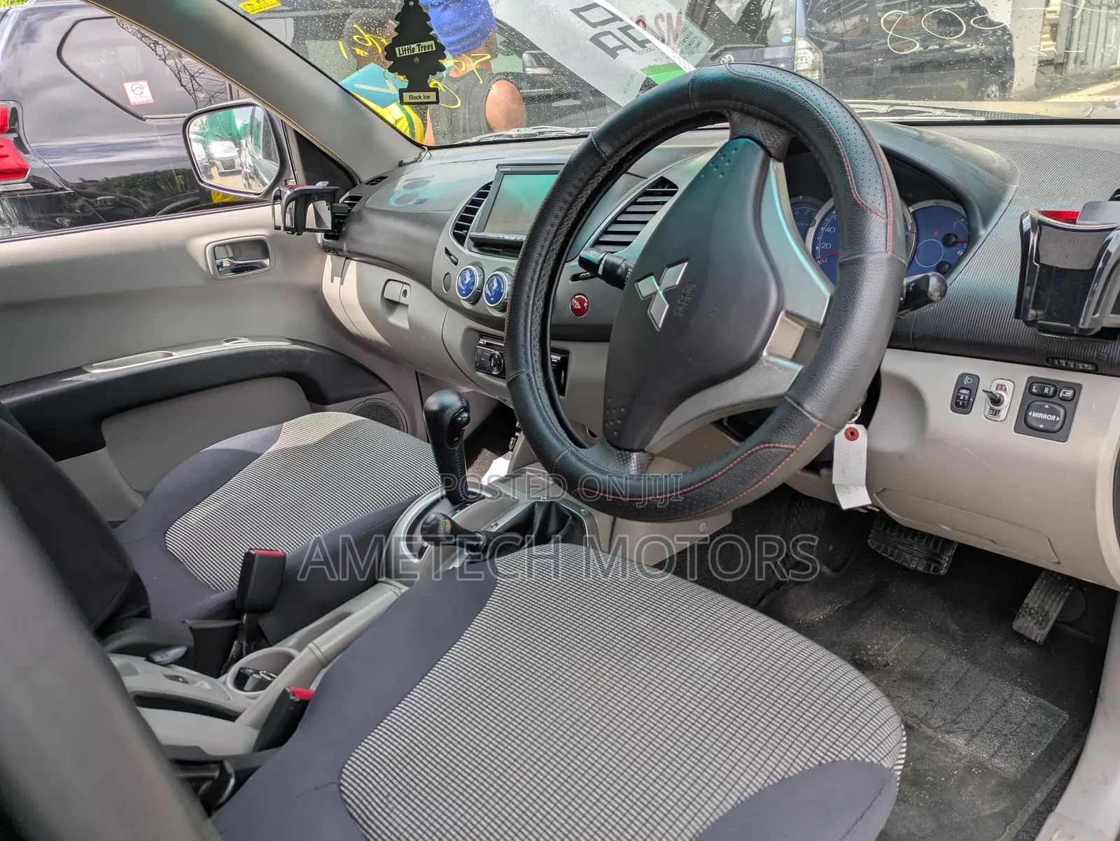 Mitsubishi Triton 2008 Black