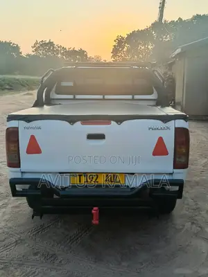 Toyota Hilux 3.0 D-4D Double Cab 2008 White