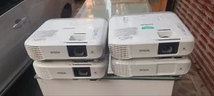 Offer Prices Epson Projector X39 in Clean Condition