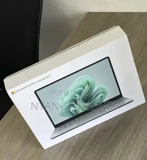 New Laptop Microsoft Surface Go 3 8GB Intel Core i5 SSD 256GB