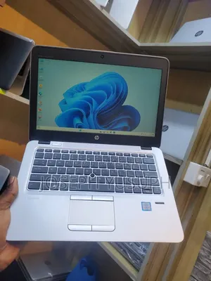 Laptop HP EliteBook 820 G3 8GB Intel Core i5 SSD 256GB