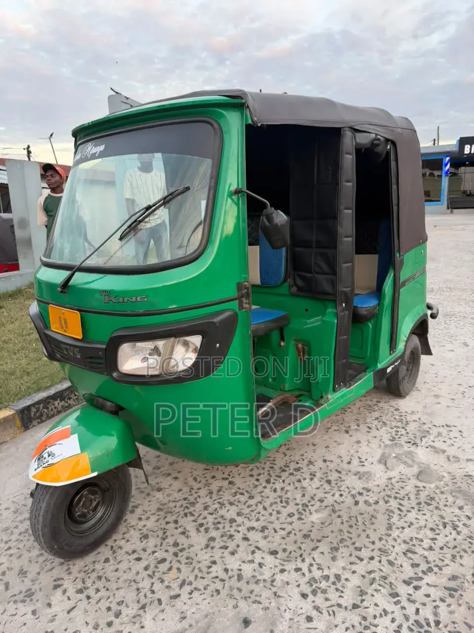 TVS Apache RTR 160 2v Refresh X-connect 2025 Green