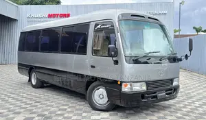 Toyota Coaster 1993 Silver