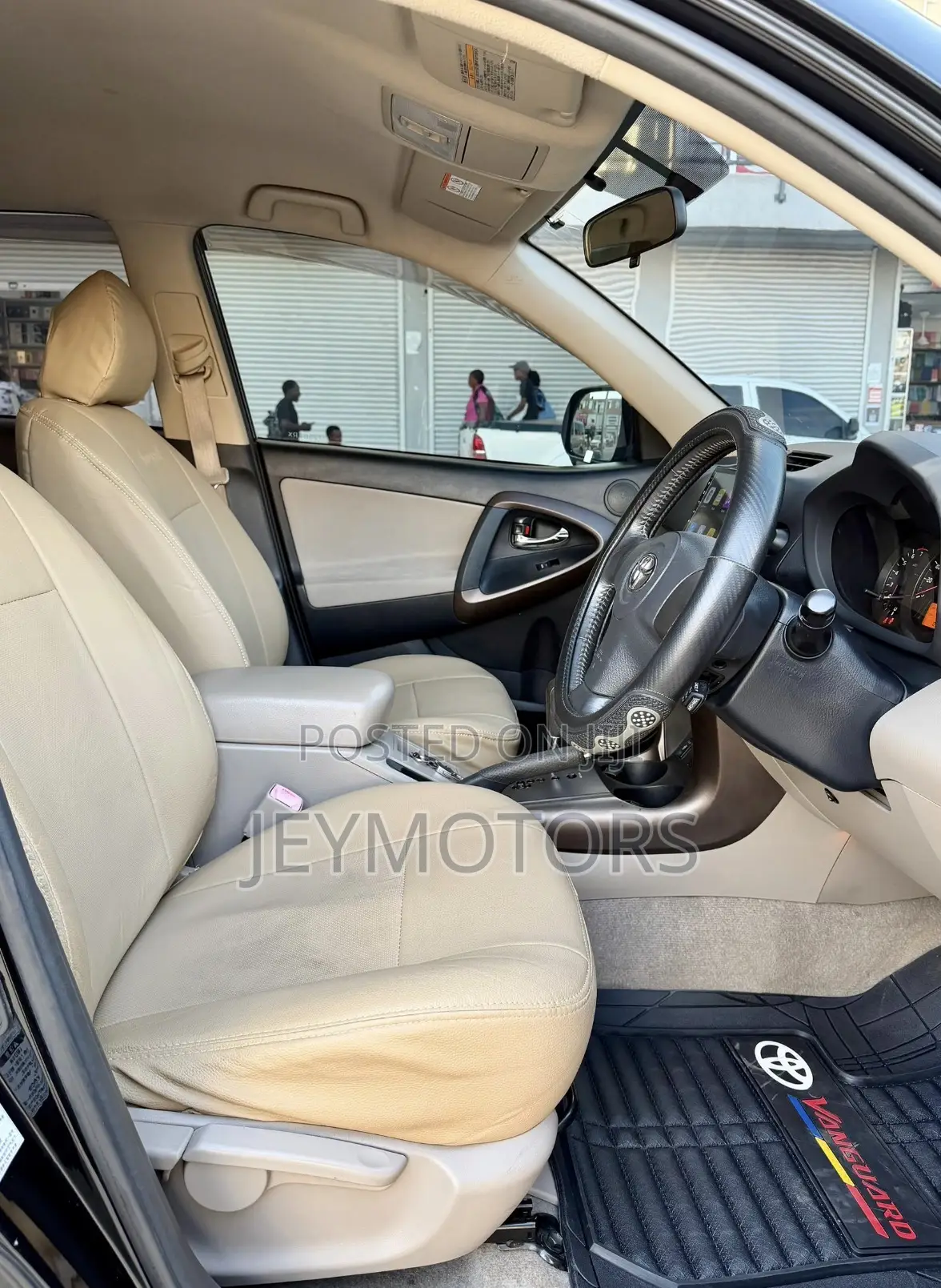 Toyota Vanguard 2008 Black