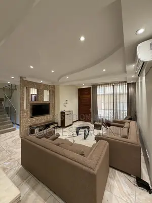 Furnished 3bdrm Villa in Coolest Estate for rent