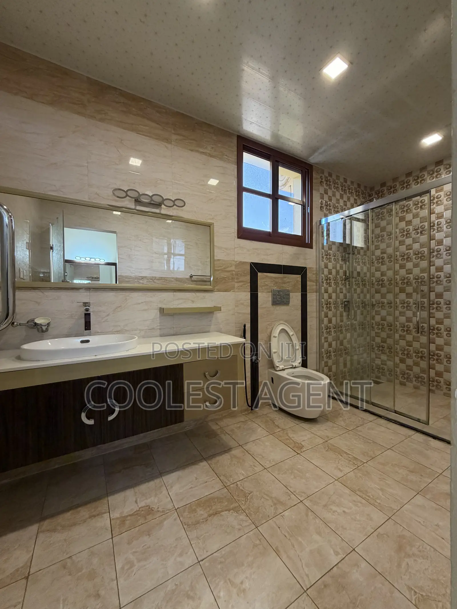 Furnished 3bdrm Villa in Coolest Estate for rent