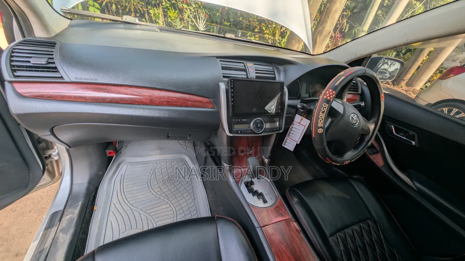 Toyota Premio 2021 Silver