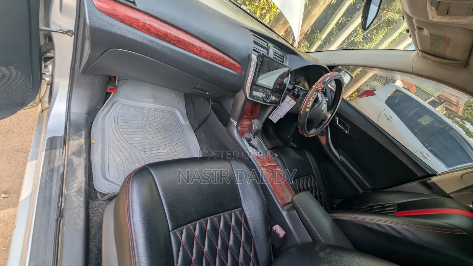 Toyota Premio 2021 Silver