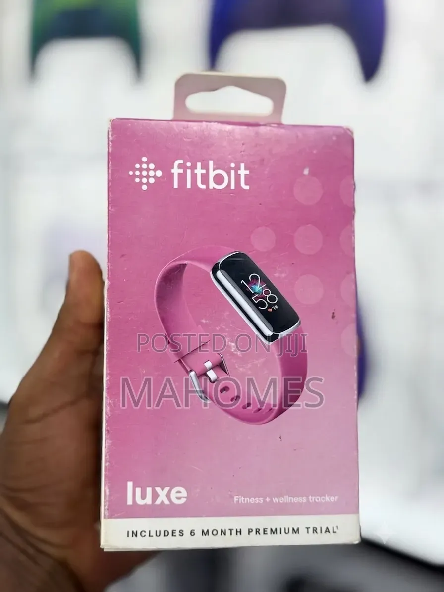 Pink Fitbit Luxe Tracker