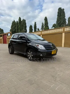 Toyota IST 2004 Black