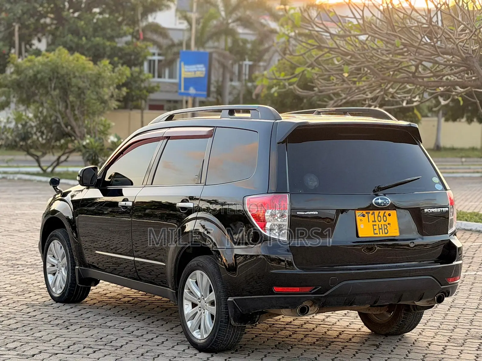 Subaru Forester 2011 Black