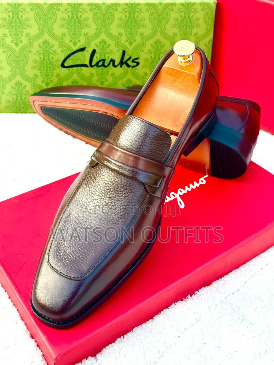 Men's Leather Shoes or Moccasins or Mocca Clarks and De'rossi Brands