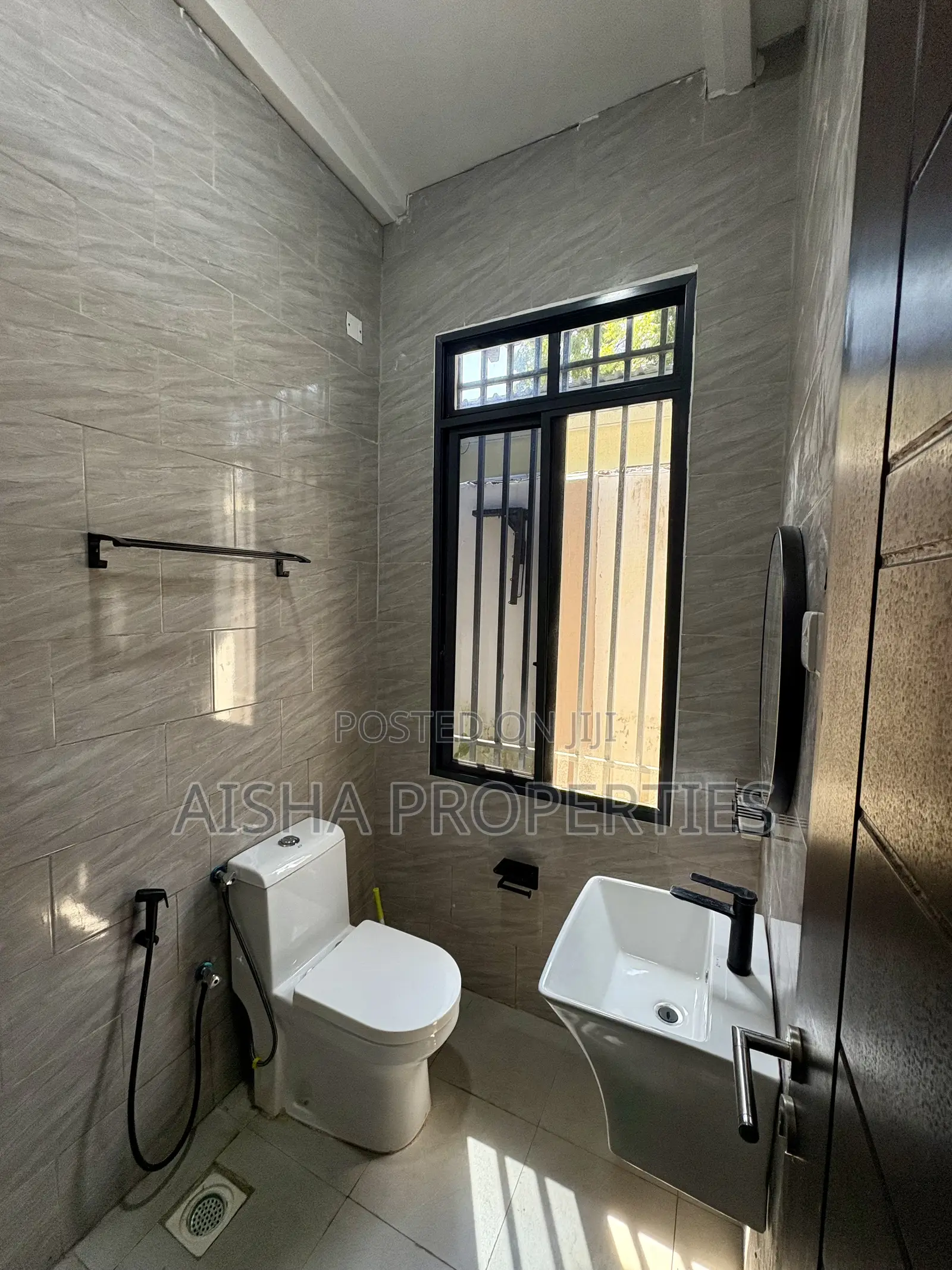 2bdrm Apartment in Oyster Bay for rent
