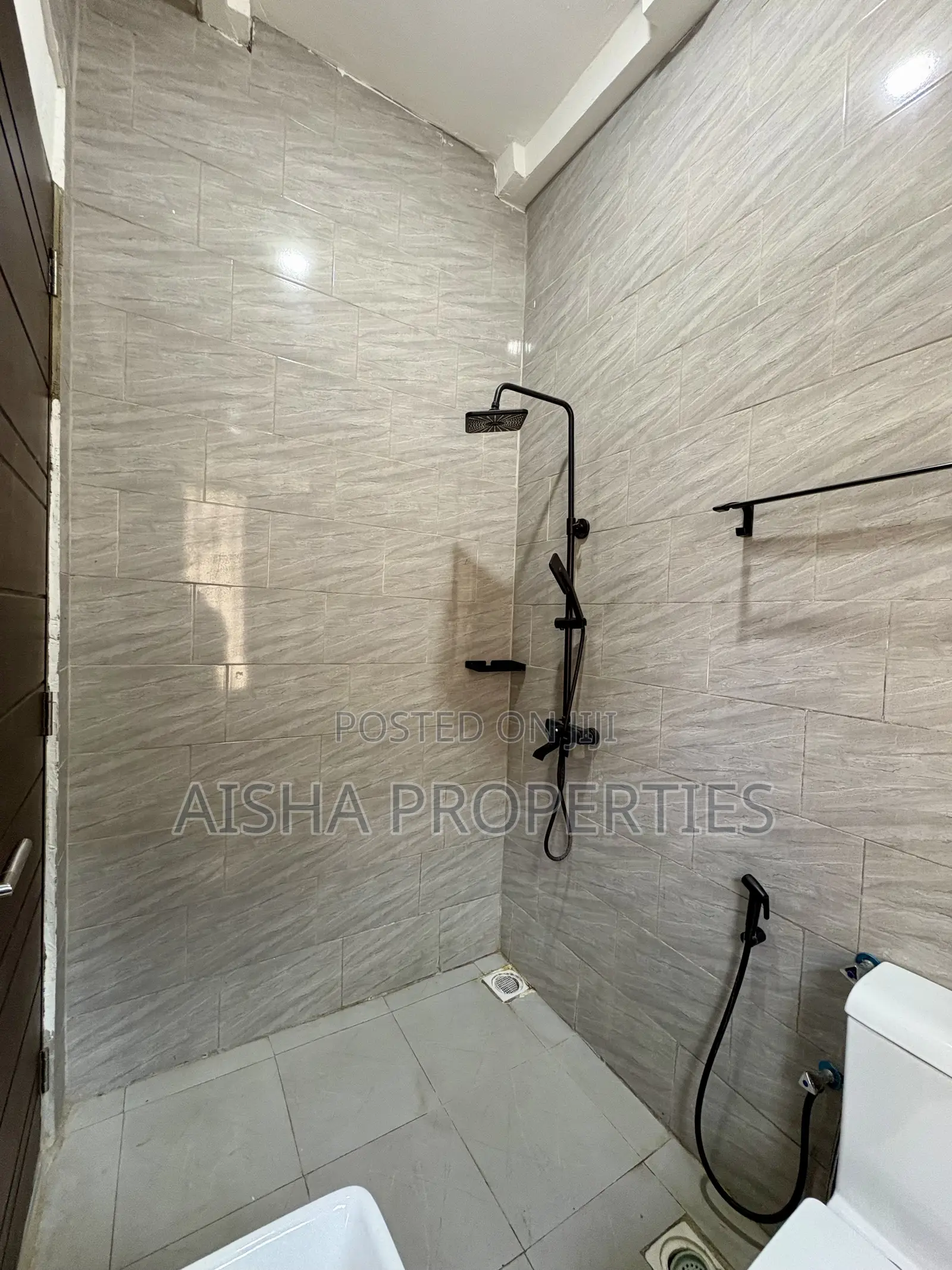 2bdrm Apartment in Oyster Bay for rent