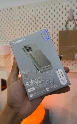 Momax Power Bank