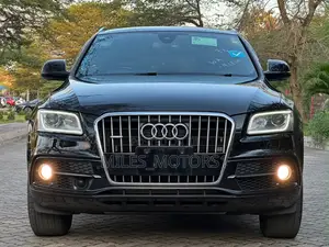 Audi Q5 2015 Black