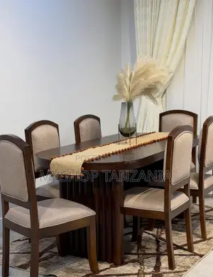 Royal Dinning Table Set