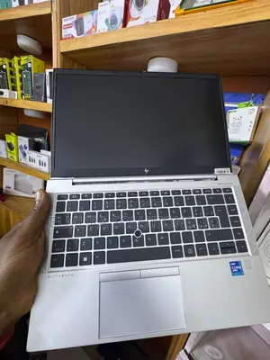 Laptop HP EliteBook 840 G8 16GB Intel Core i7 SSD 512GB