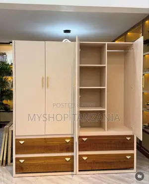 Kabati Milango Minne ( Mbao Ya Mninga McHanganyiko Na Soft Wood