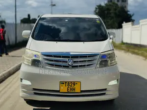 Toyota Alphard 2.4 Petrol FWD 2006 White