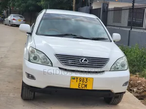 Toyota Harrier 2005 White