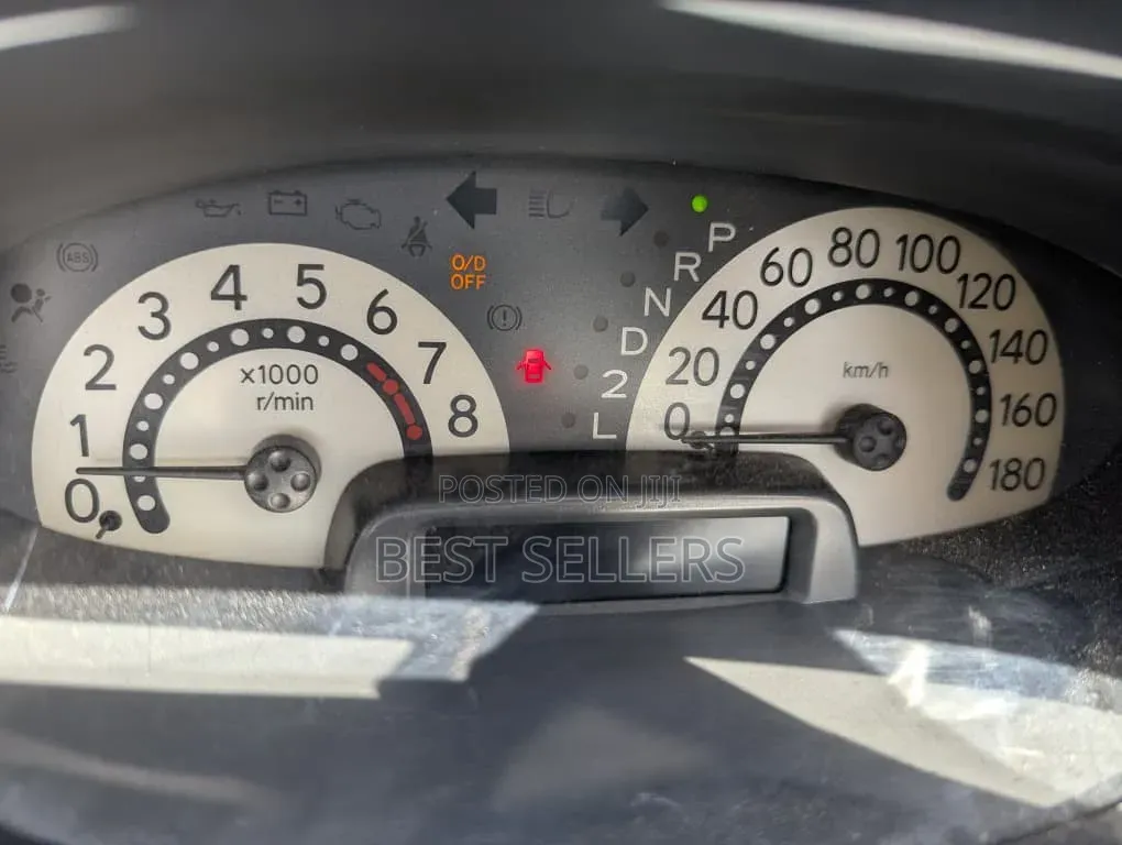 Toyota Fun Cargo 2001 Silver