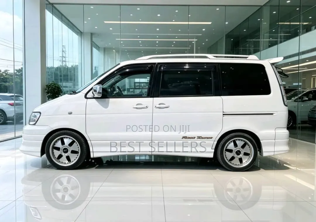 Toyota Noah 2001 White