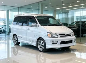 Toyota Noah 2001 White