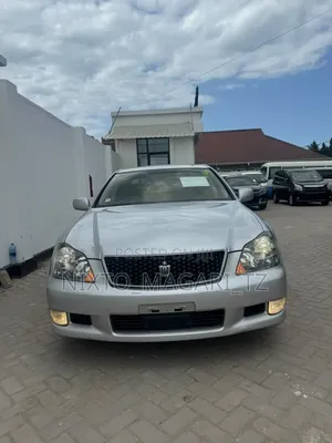 Toyota Crown 2006 Silver