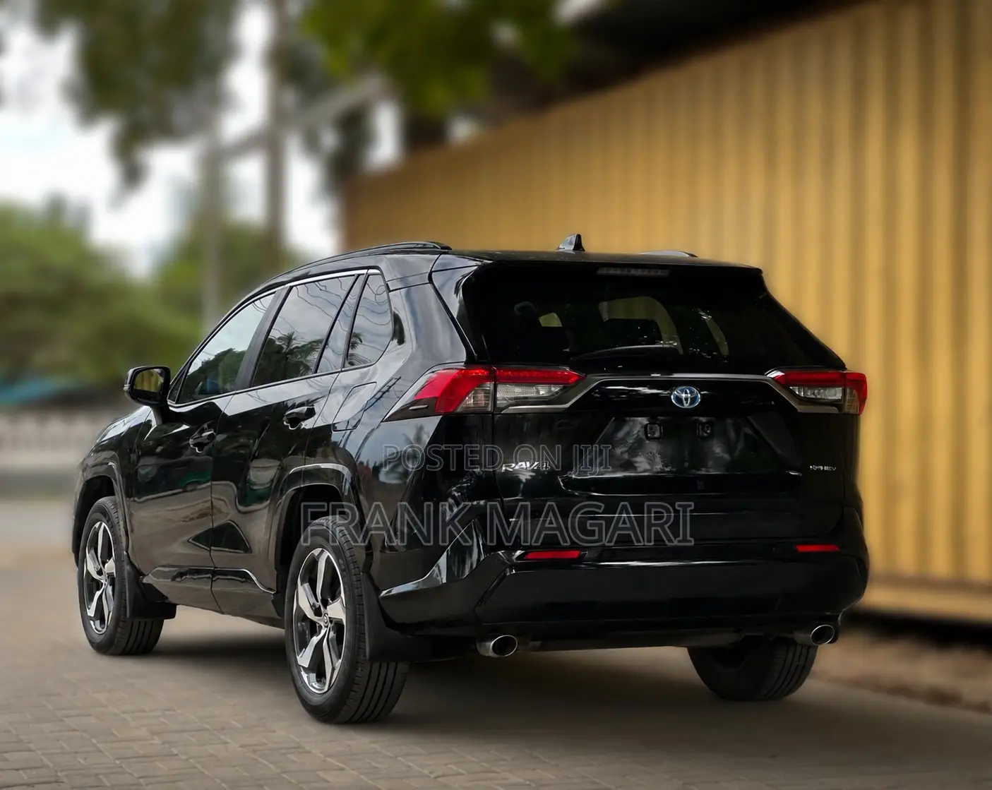Toyota RAV4 Hybrid 2023 Black