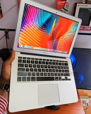 Laptop Apple MacBook Air 2017 8GB Intel Core i5 SSD 256GB