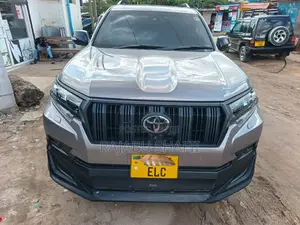 Toyota Land Cruiser Prado 2.7 2023