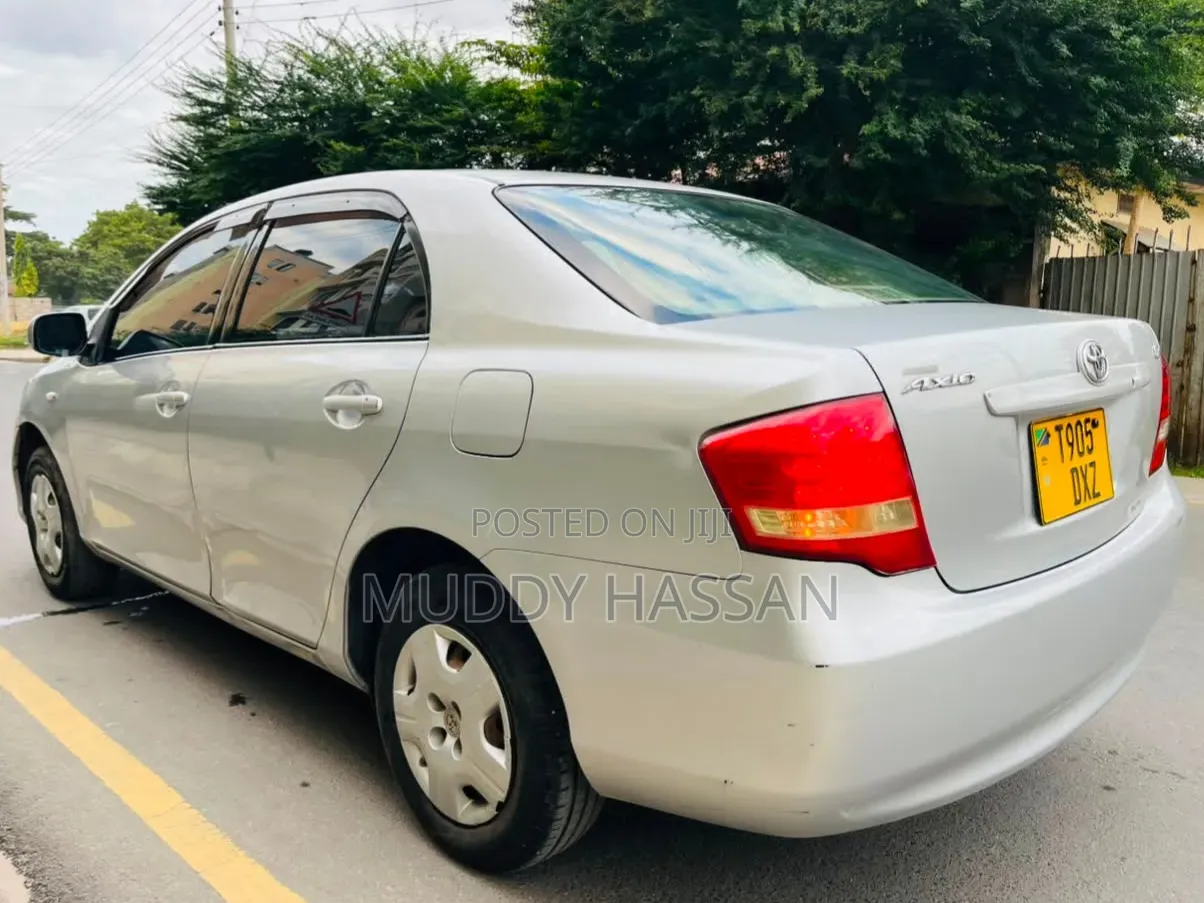 Toyota Axio 2006 Silver