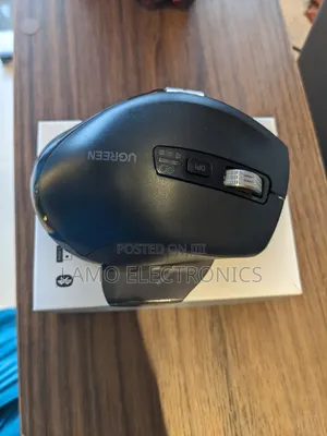 Ugreen M751 Ergonomic Wireless and Bluetooth Mouse