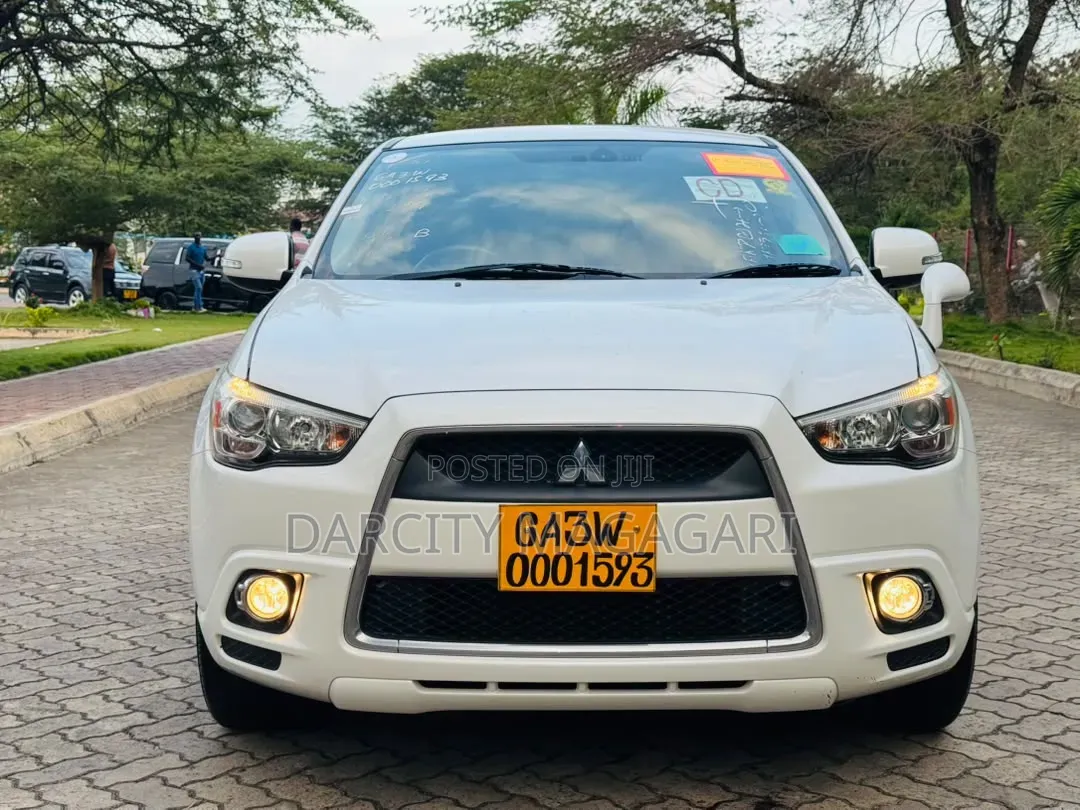 Mitsubishi RVR 2.0 2011 White