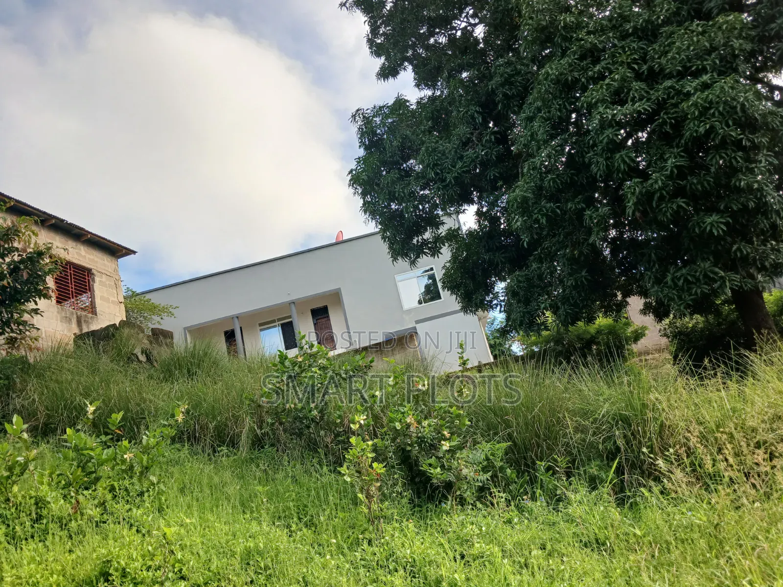 Kiwanja Kizuri Sana Kinauzwa Milioni 6