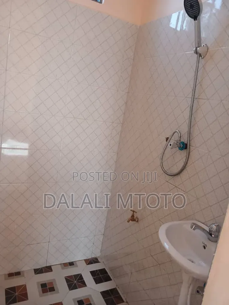 1bdrm House in Mbozi, Mlowo for rent