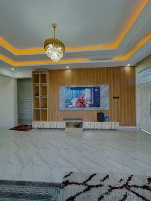 5bdrm House in Tabata Segerea for sale