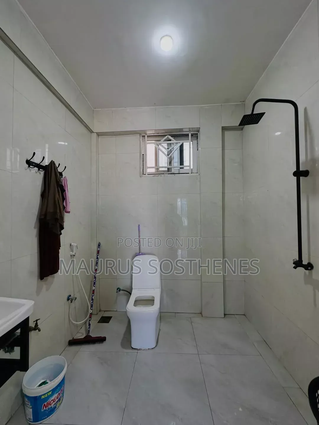 5bdrm House in Tabata Segerea for sale