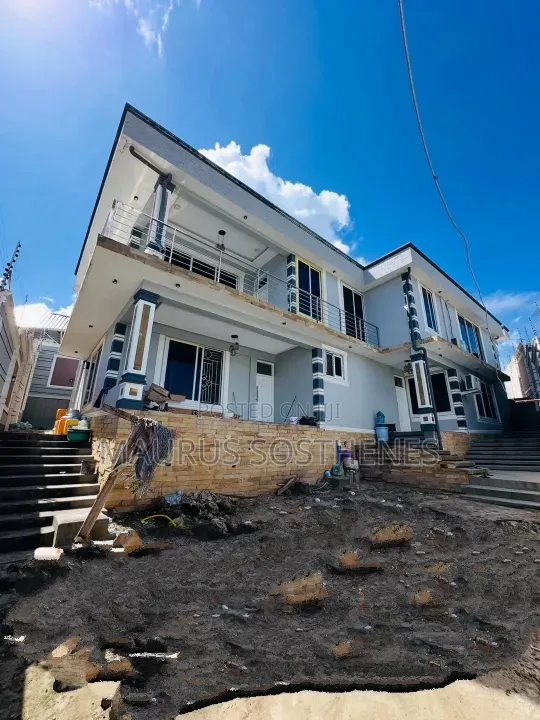 5bdrm House in Tabata Segerea for sale