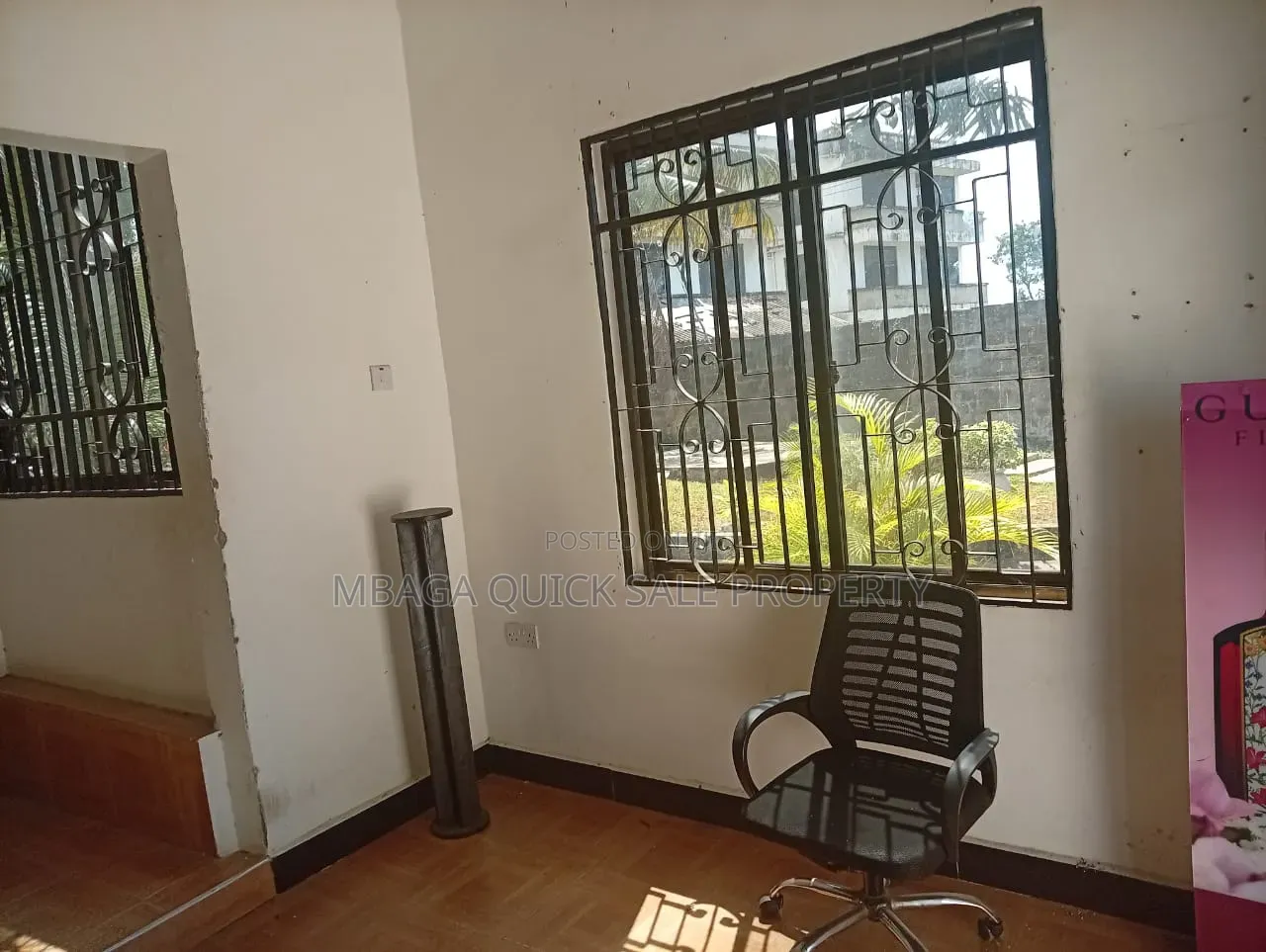 Reustaurent /Office Space Area for Rent Usd 1800pm Located in Masaki