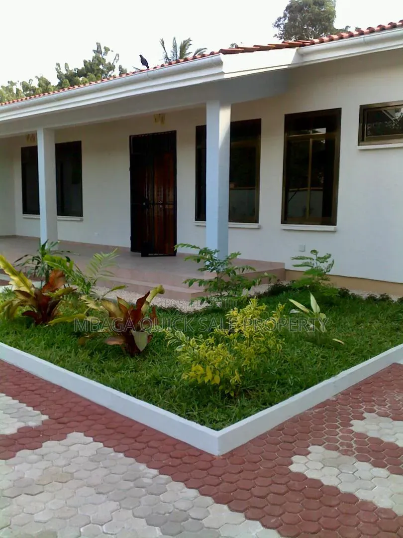 4bdrm House in Masaki, Kinondoni for rent